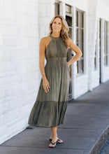 Load image into Gallery viewer, Olivia Maxi Dress

