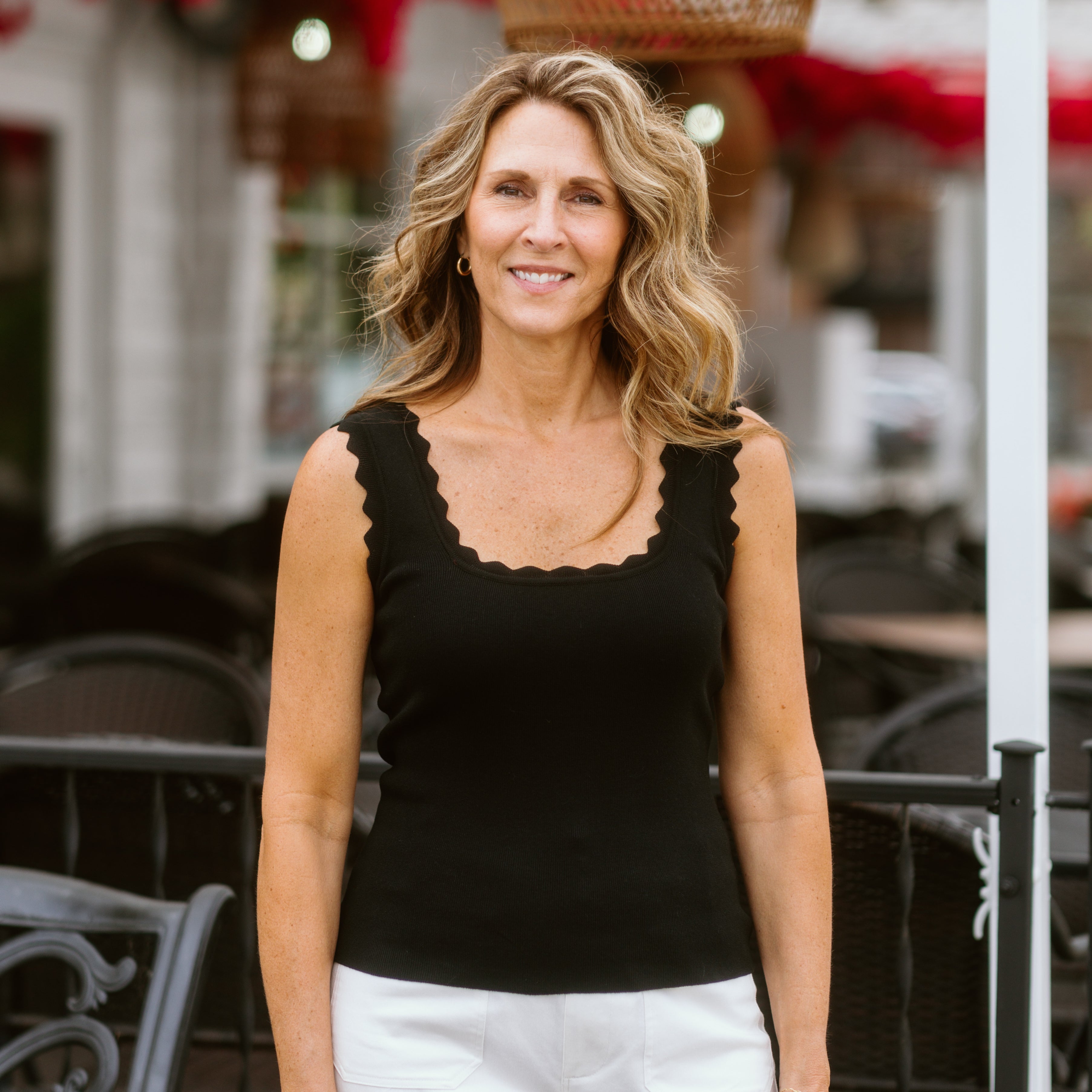 Scallop Trim Knit Top