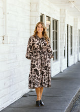 Load image into Gallery viewer, Abstract Floral Midi Dress