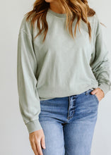 Load image into Gallery viewer, Basic Crewneck Sweatshirt