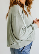 Load image into Gallery viewer, Basic Crewneck Sweatshirt