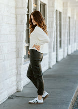 Load image into Gallery viewer, Jolene Joggers
