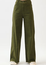 Load image into Gallery viewer, Patch Pocket Pant
