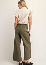 Load image into Gallery viewer, Scalloped Pocket Pants
