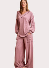 Load image into Gallery viewer, Two Tone Lounge Set
