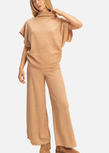 Load image into Gallery viewer, Versatile Knit Set
