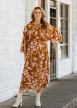 Load image into Gallery viewer, Magnolia Midi Dress

