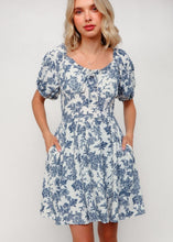 Load image into Gallery viewer, Sweetheart Floral Print Dress
