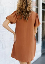 Load image into Gallery viewer, Puff Sleeve Shift Dress
