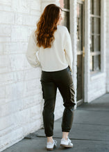 Load image into Gallery viewer, Jolene Joggers
