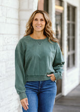 Load image into Gallery viewer, Uneven Hem Sweatshirt
