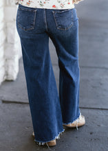 Load image into Gallery viewer, Mid Rise Wide Leg Jeans
