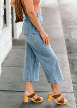 Load image into Gallery viewer, Pocket Pant Medium Blue
