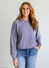 Load image into Gallery viewer, Basic Crewneck Sweatshirt
