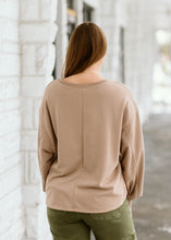 Load image into Gallery viewer, Relaxed Comfy Top
