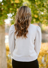 Load image into Gallery viewer, Quilted Pullover Top

