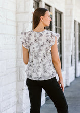 Load image into Gallery viewer, Floral Stitch Top
