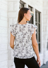 Load image into Gallery viewer, Floral Stitch Top
