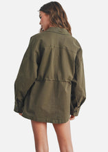 Load image into Gallery viewer, Essential Fall Jacket
