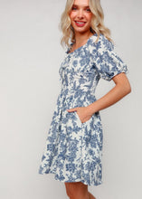 Load image into Gallery viewer, Sweetheart Floral Print Dress
