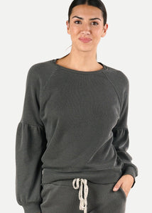 Raglan Sweatshirt Top