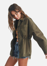 Load image into Gallery viewer, Essential Fall Jacket

