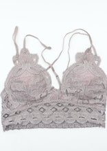 Load image into Gallery viewer, Crochet Bralette
